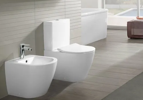 Bild von VILLEROY BOCH Subway 2.0 Tiefspül-WC spülrandlos für Kombination, bodenstehend, mit DirectFlush, Weiß Alpin #5617R001