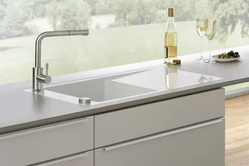 Bild von VILLEROY BOCH Steel Shower Niederdruck Küchenarmatur, aus Edelstahl, Edelstahl massiv #969711LC