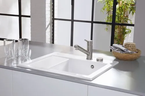 Bild von VILLEROY BOCH Subway 45 Compact Einbauspüle, inklusive Ablaufgarnitur mit Excenterbetätigung, aus Keramik, 650 x 510 mm, Crema CeramicPlus #331302KR