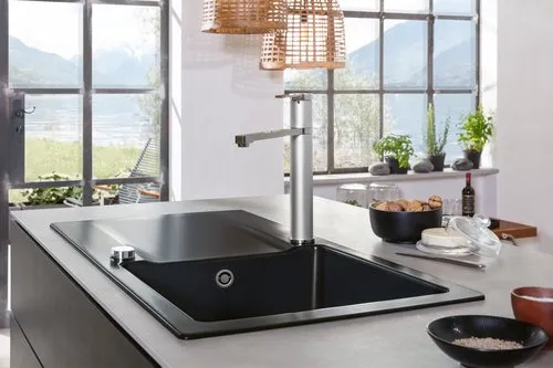 Bild von VILLEROY BOCH Siluet 60 Einbauspüle, inklusive Ablaufgarnitur mit Excenterbetätigung, aus TitanCeram, 1000 x 510 mm, Pure Black #333602R7