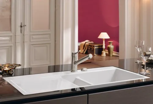 Obrázek VILLEROY BOCH Subway 60 flat Flush-mounted sink, included Waste system pop-up, of Ceramic, 965 x 475 mm, Chromit CeramicPlus #67122FJ0