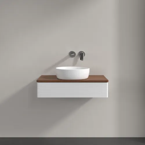 Bild von VILLEROY BOCH Antao Waschbeckenunterschrank, 1 Auszug, 800 x 190 x 500 mm, Front mit Struktur, Glossy White Lacquer / Warm Walnut #K08112GF
