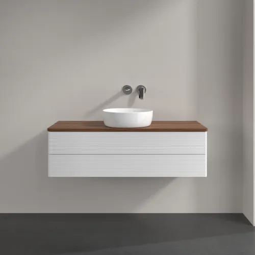 Bild von VILLEROY BOCH Antao Waschbeckenunterschrank, 2 Auszüge, 1200 x 360 x 500 mm, Front mit Struktur, Glossy White Lacquer / Warm Walnut #K21112GF