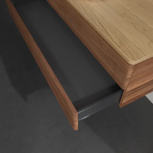 Bild von VILLEROY BOCH Antao Waschbeckenunterschrank, 2 Auszüge, 1200 x 360 x 500 mm, Front mit Struktur, Warm Walnut / Honey Oak #K21111HM