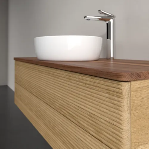 Bild von VILLEROY BOCH Antao Waschbeckenunterschrank, 2 Auszüge, 1200 x 360 x 500 mm, Front mit Struktur, Honey Oak / Warm Walnut #K21152HN