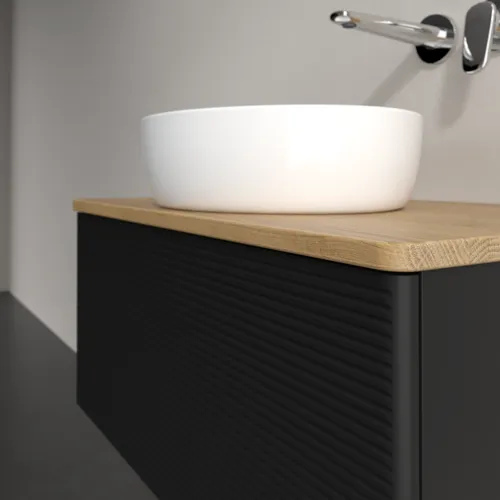 Bild von VILLEROY BOCH Antao Waschbeckenunterschrank, 1 Auszug, 800 x 360 x 500 mm, Front mit Struktur, Black Matt Lacquer / Honey Oak #K30111PD