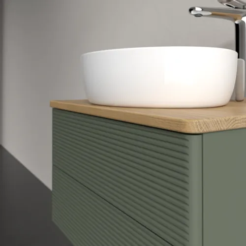 Bild von VILLEROY BOCH Antao Waschbeckenunterschrank, mit Beleuchtung, 2 Auszüge, 600 x 360 x 500 mm, Front mit Struktur, Leaf Green Matt Lacquer / Honey Oak #L18151HL