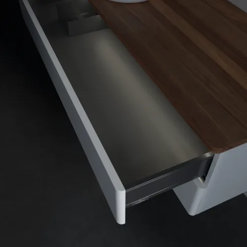 Bild von VILLEROY BOCH Antao Waschbeckenunterschrank, mit Beleuchtung, 2 Auszüge, 1200 x 360 x 500 mm, Front ohne Struktur, Glossy White Lacquer / Warm Walnut #L22012GF