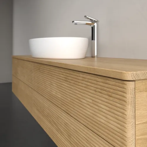 Bild von VILLEROY BOCH Antao Waschbeckenunterschrank, mit Beleuchtung, 4 Auszüge, 1600 x 360 x 500 mm, Front mit Struktur, Honey Oak / Honey Oak #L25151HN