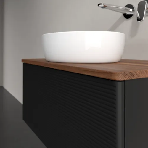 Bild von VILLEROY BOCH Antao Waschbeckenunterschrank, mit Beleuchtung, 1 Auszug, 800 x 360 x 500 mm, Front mit Struktur, Black Matt Lacquer / Warm Walnut #L30112PD