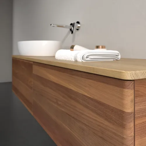 Bild von VILLEROY BOCH Antao Waschbeckenunterschrank, mit Beleuchtung, 2 Auszüge, 1600 x 360 x 500 mm, Front ohne Struktur, Warm Walnut / Honey Oak #L37011HM