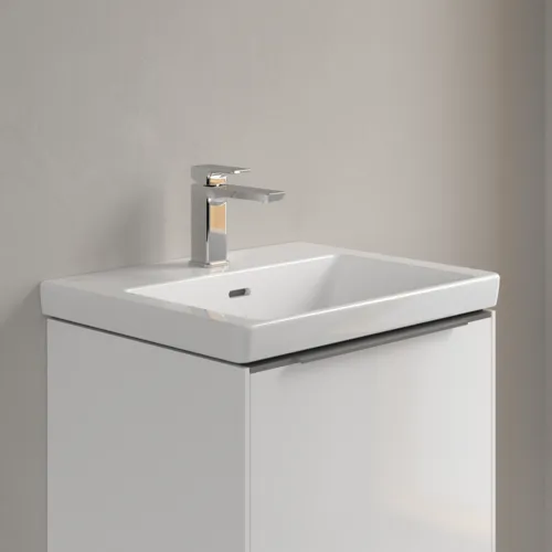 Bild von VILLEROY BOCH Subway 3.0 Waschbecken, 550 x 440 x 165 mm, Weiß Alpin CeramicPlus, mit Überlauf #4A70F4R1
