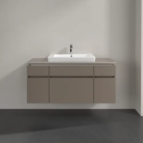 Bild von VILLEROY BOCH Legato Waschbeckenunterschrank, 5 Auszüge, 1200 x 550 x 500 mm, Truffle Grey / Truffle Grey #B68300VG