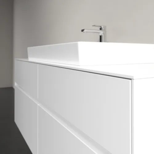 Bild von VILLEROY BOCH Collaro Waschbeckenunterschrank, mit Beleuchtung, 4 Auszüge, 1400 x 548 x 500 mm, Glossy White / Glossy White #C088B0DH