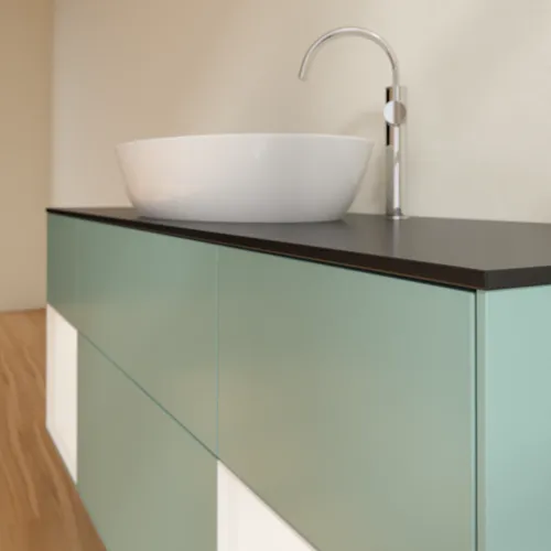 Obrázek VILLEROY BOCH Finion Vanity unit, with lighting, 4 pull-out compartments, 1600 x 603 x 501 mm, Olive Matt Lacquer / White Matt Lacquer / Glass Black Matt #F982MTGM